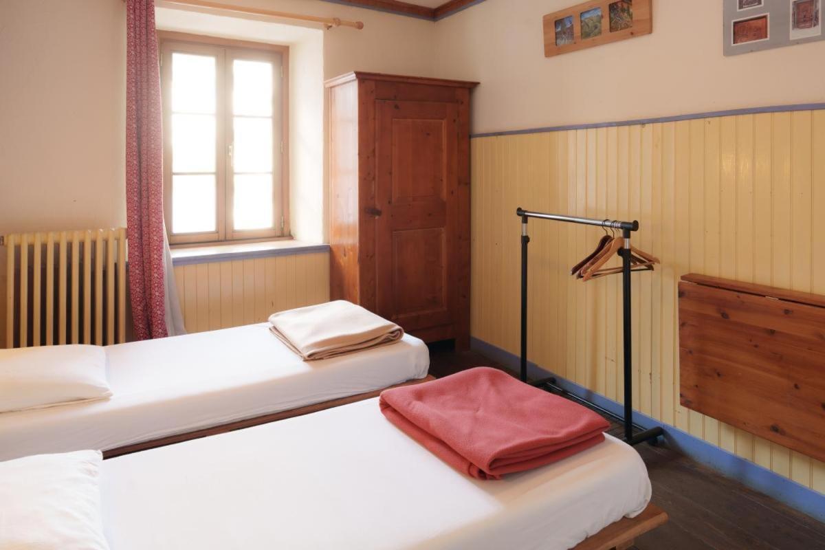 Auberge L'Estoilies Saint-Vérand Eksteriør billede