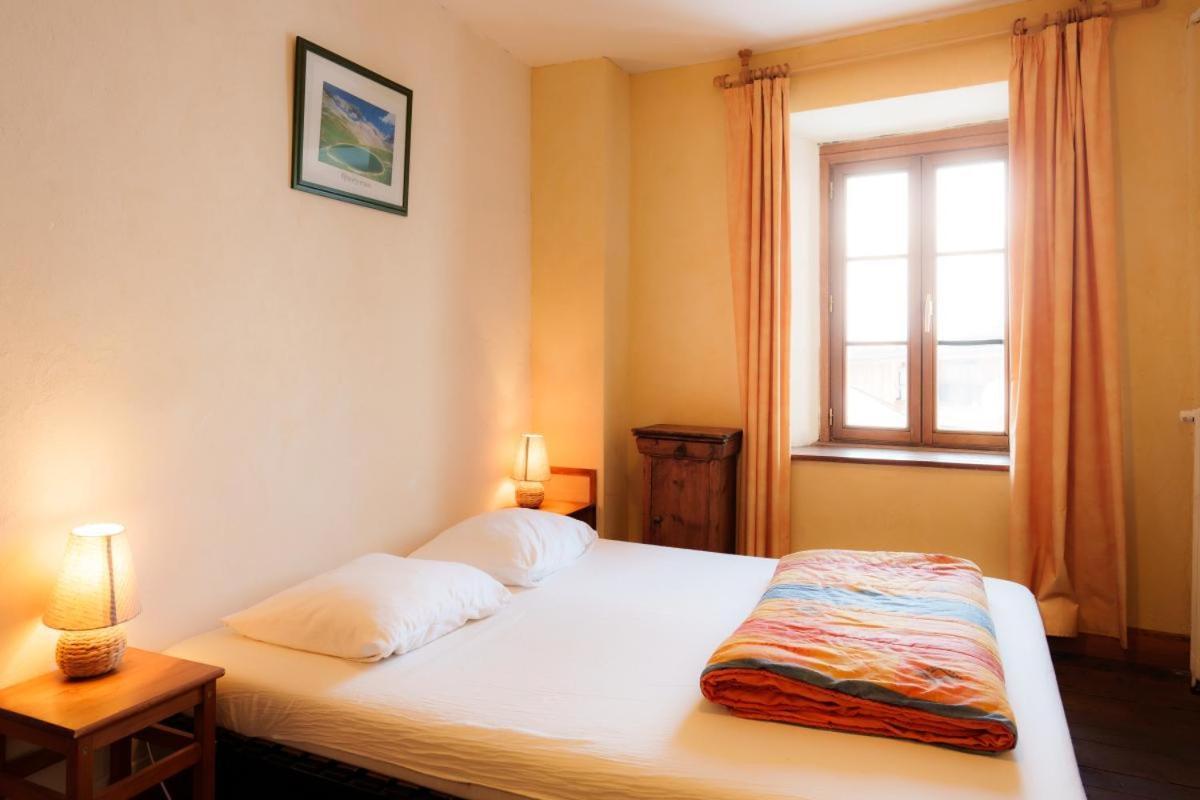 Auberge L'Estoilies Saint-Vérand Eksteriør billede