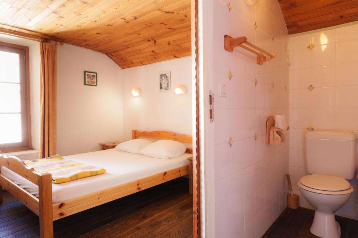 Auberge L'Estoilies Saint-Vérand Eksteriør billede