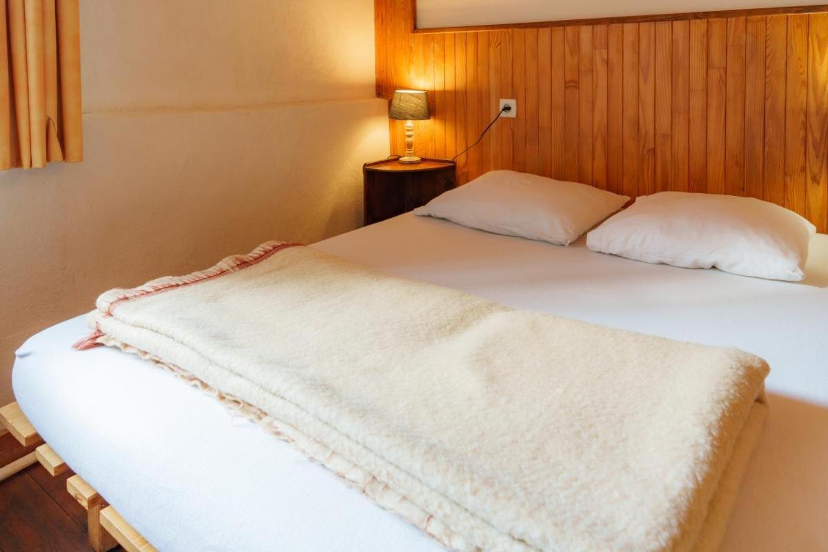 Auberge L'Estoilies Saint-Vérand Eksteriør billede